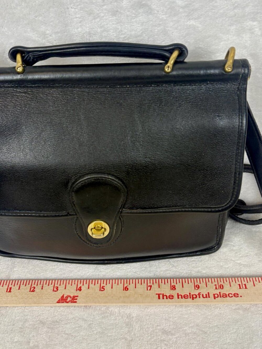 Vintage Coach Willis Top Handle Crossbody in Black Glovetanned Leather and Charm - Picture 10 of 16